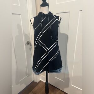 Tommy Hilfiger Sport Like New Hooded Sleeveless Top Medium